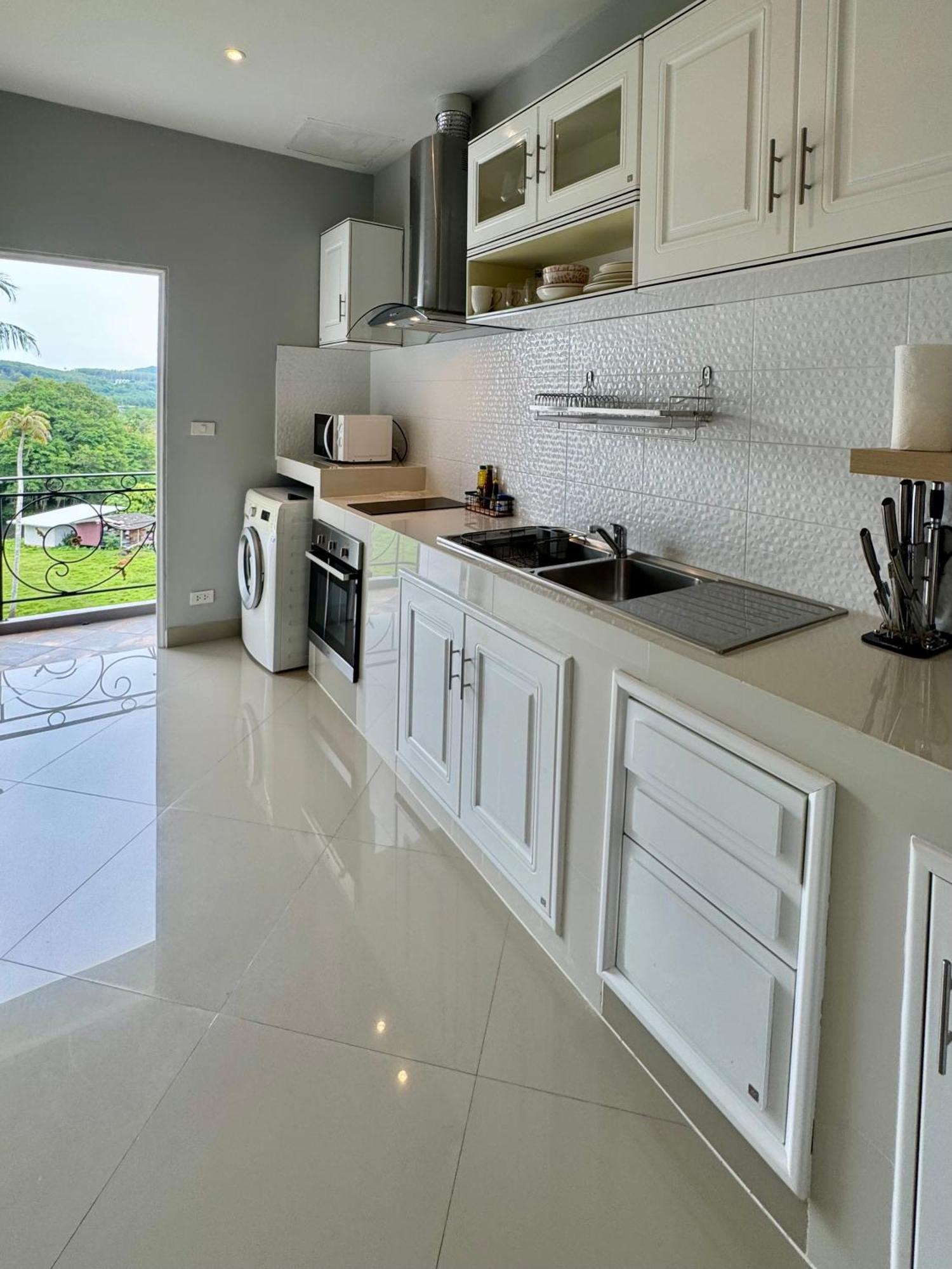 Klong Muang Beach Apartment Buitenkant foto